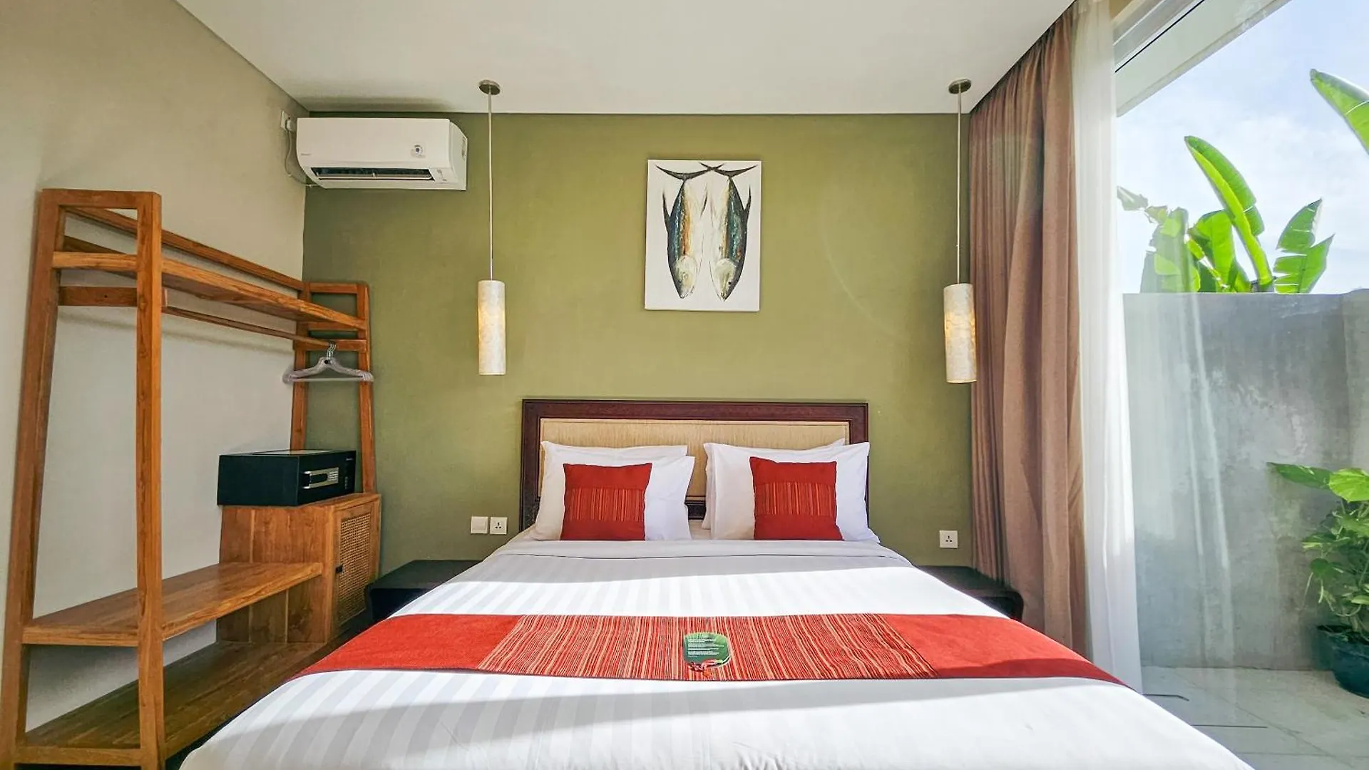 Отель Svarna Suites Seminyak